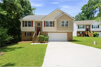 549 Sycamore Drive, Jonesboro, GA 30238 - Photo 1