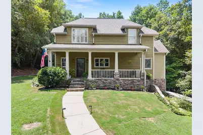 5945 Wellington Avenue, Gainesville, GA 30506 - Photo 1