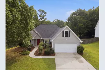 2500 Huntington Drive, Loganville, GA 30052 - Photo 1