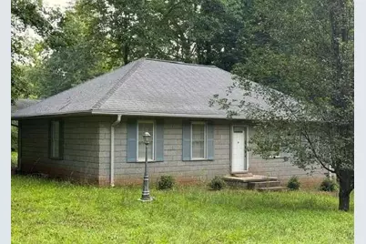 93 Rue Beauregard, Lavonia, GA 30553 - Photo 1