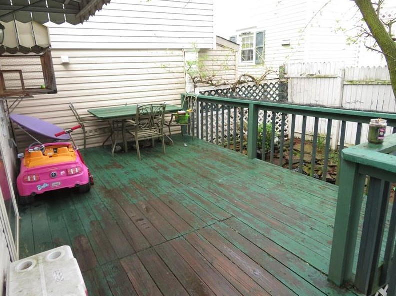 321 New Castle St, Butler PA 16001 exterior