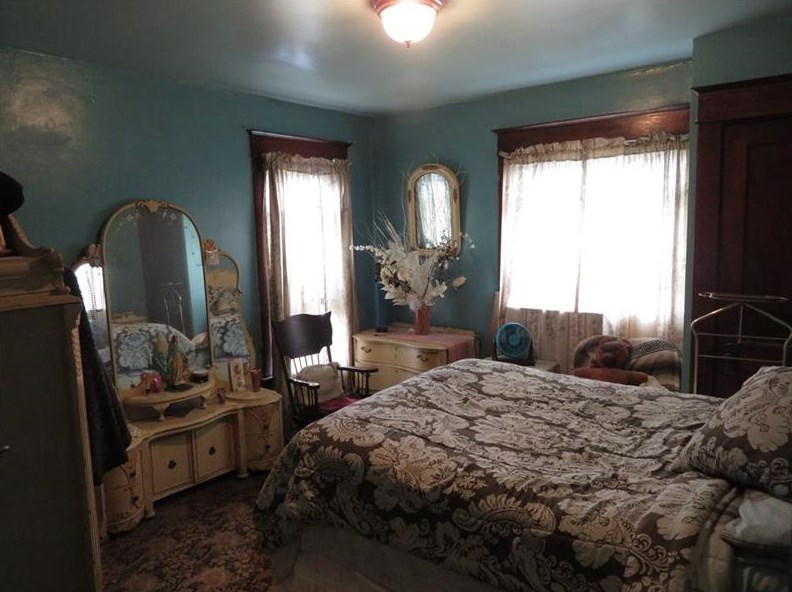 321 New Castle St, Butler PA 16001 exterior