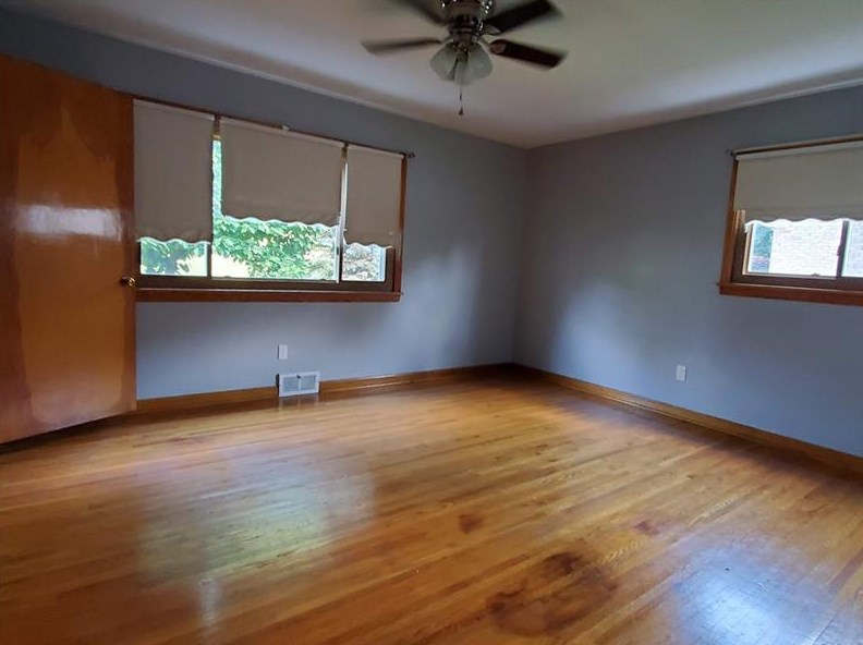 117 Sheridan Ave, New Castle PA  16105-2558 exterior