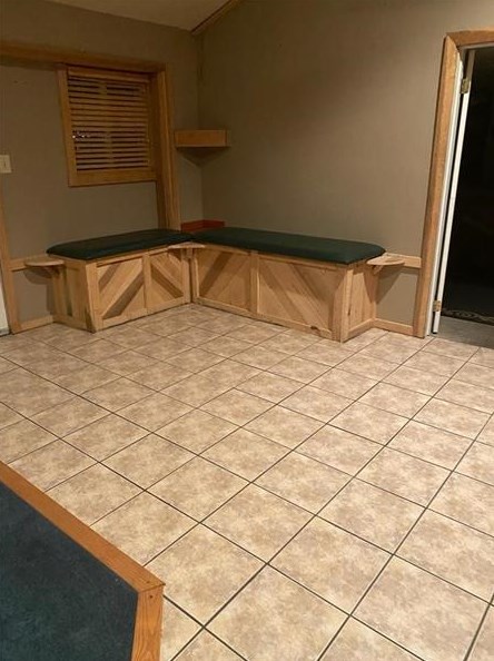 372 Atlantic Ave, Monaca PA  15061-1716 exterior