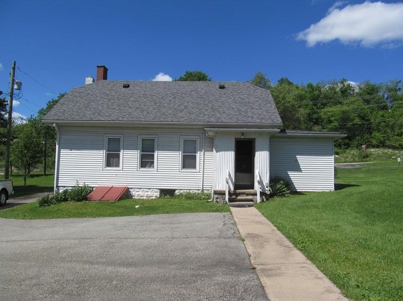 180 Old Route 30, Greensburg PA  15601-6991 exterior