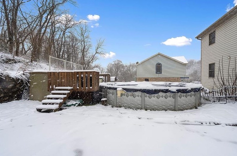 1452 Judy Ln, Monroeville PA 15146-3927 exterior