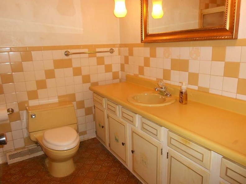 452 Country Clb Rd, Washington PA 15301-2706 exterior