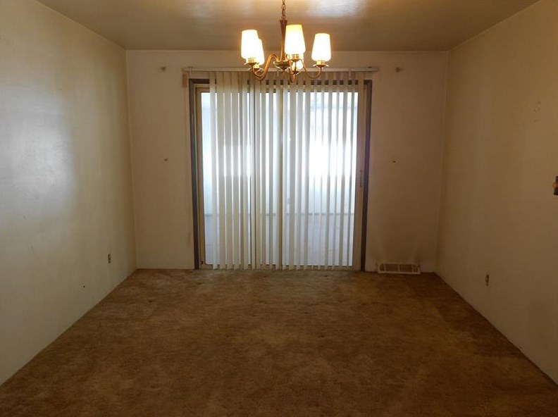 452 Country Clb Rd, Washington PA 15301-2706 exterior