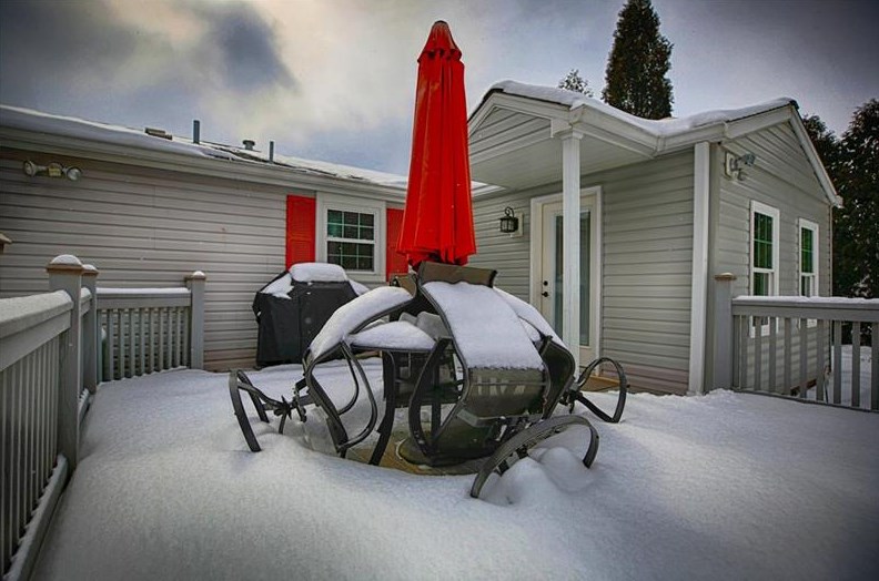 455 Huntingdon Ave, North Huntingdon PA 15642-3144 exterior