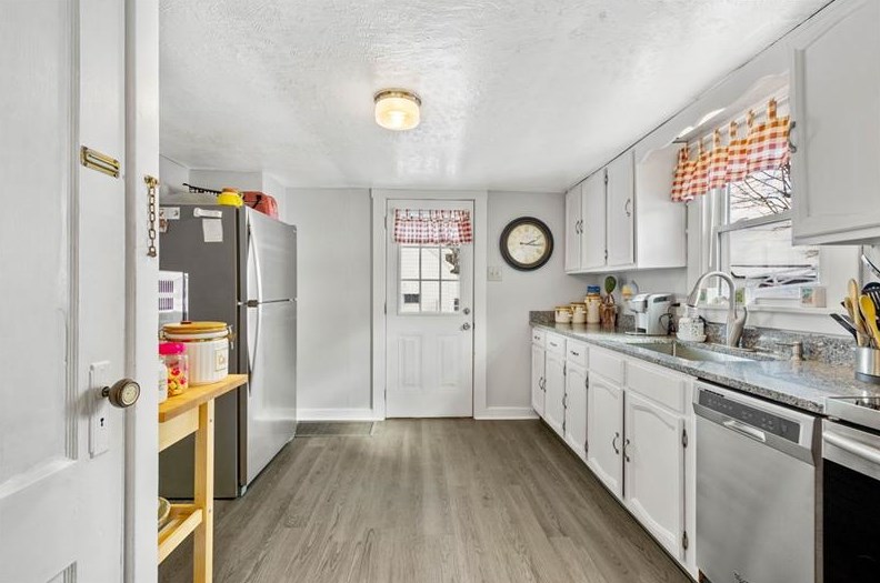 1010 Maple Ave, Washington PA 15301-1907 exterior