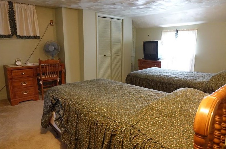 208 Penn St, Butler PA 16001-4149 exterior