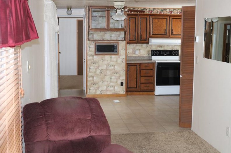 344 Castle Rd, Washington PA 15301-6009 exterior