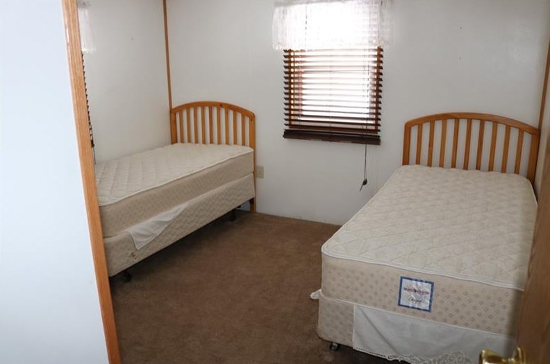 344 Castle Rd, Washington PA 15301-6009 exterior