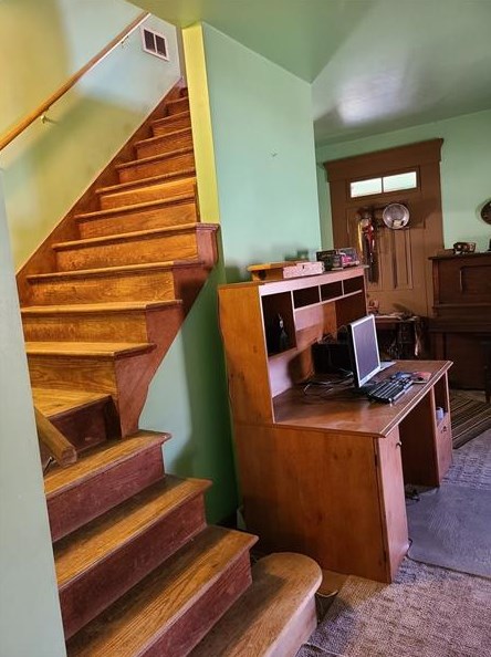 810 Lagonda Rd, Washington PA 15301-8036 exterior