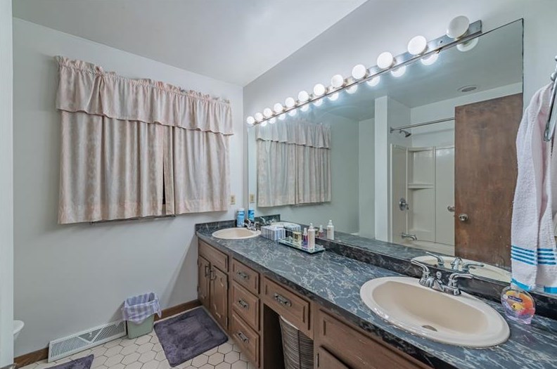 6041 Apache Ln, Export PA  15632-1511 exterior