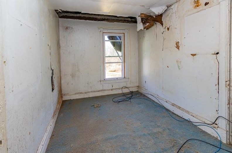 257 Wintergreen Dr, Butler PA  16001-2768 exterior