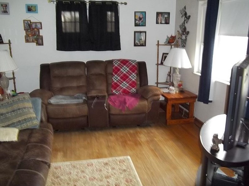 322 Chestnut Ridge Rd, Washington PA 15301-7160 exterior