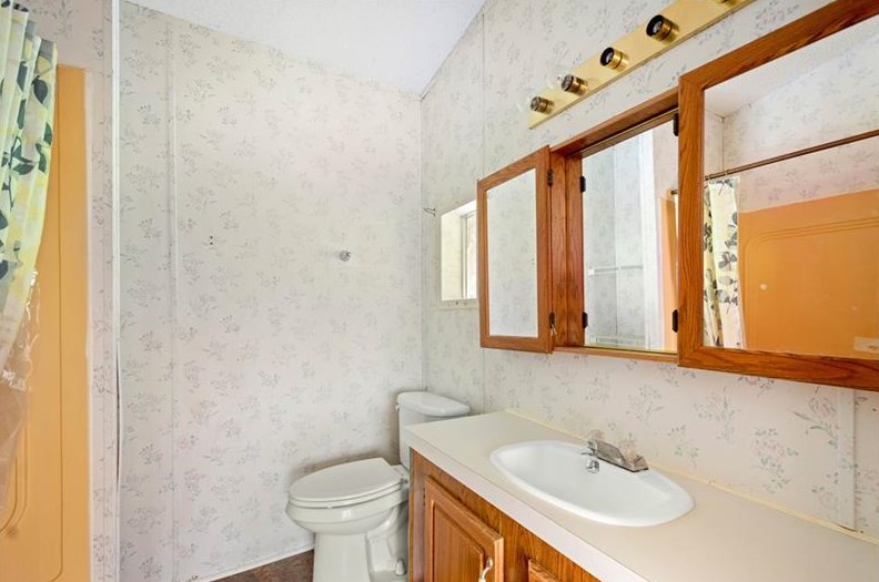 462 Cracraft Rd, Washington PA 15301-8014 exterior