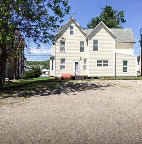 950 Church St, Indiana PA  15701-2603 exterior