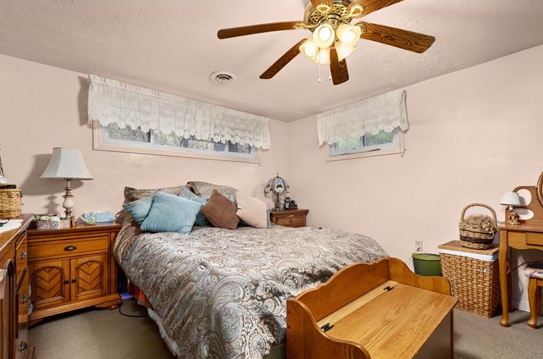 123 Pinetree Ln, Sarver PA  16055-8705 exterior