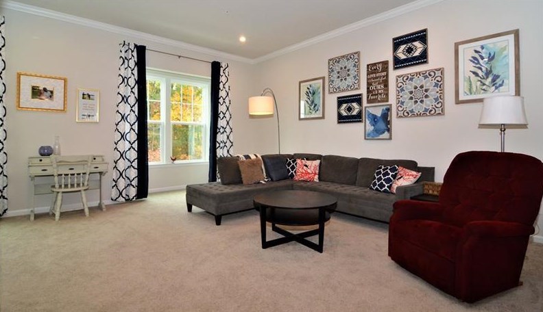 268 Venango Trl, Seven Fields PA  16046 exterior