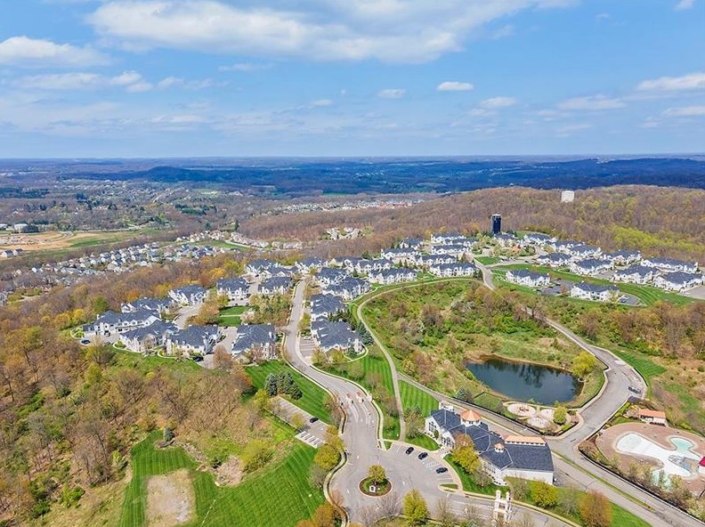 201 Adams Pointe Blvd, Seven Fields PA  16046-4621 exterior