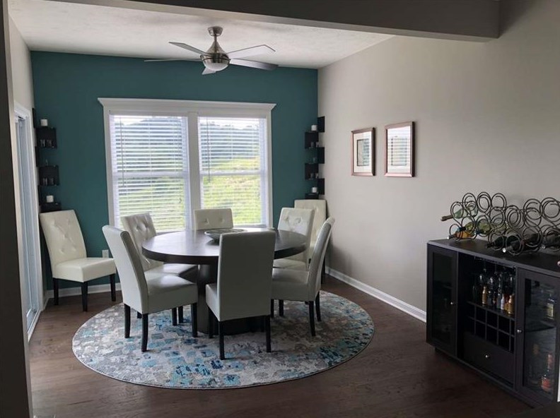 607 Freedom Dr, Collier Township PA  15106-1598 exterior