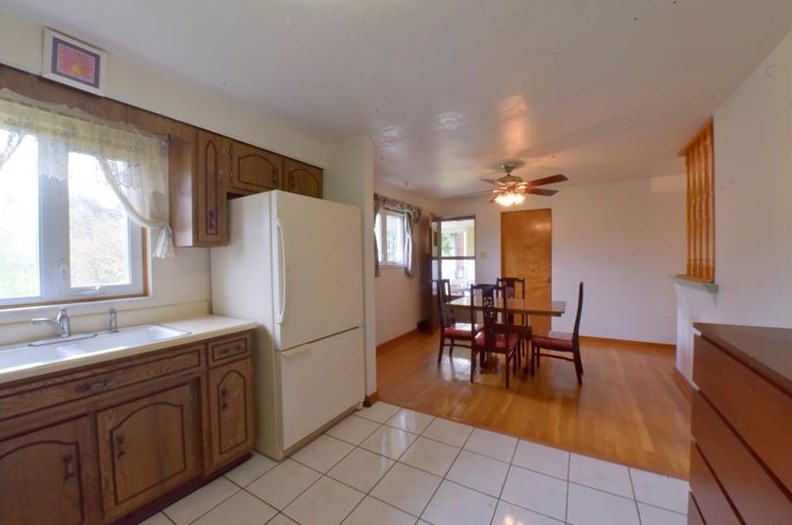 303 Western Ave, Houston PA  15342-1521 exterior