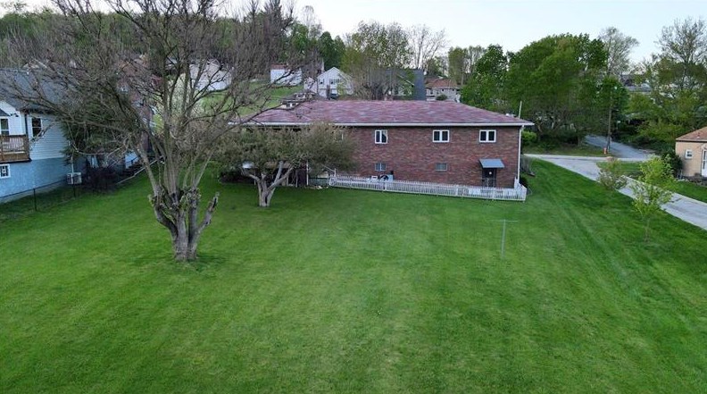 303 Western Ave, Houston PA  15342-1521 exterior