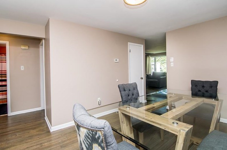 1616 Edgewood Ave, Moon Twp PA 15108-2103 exterior