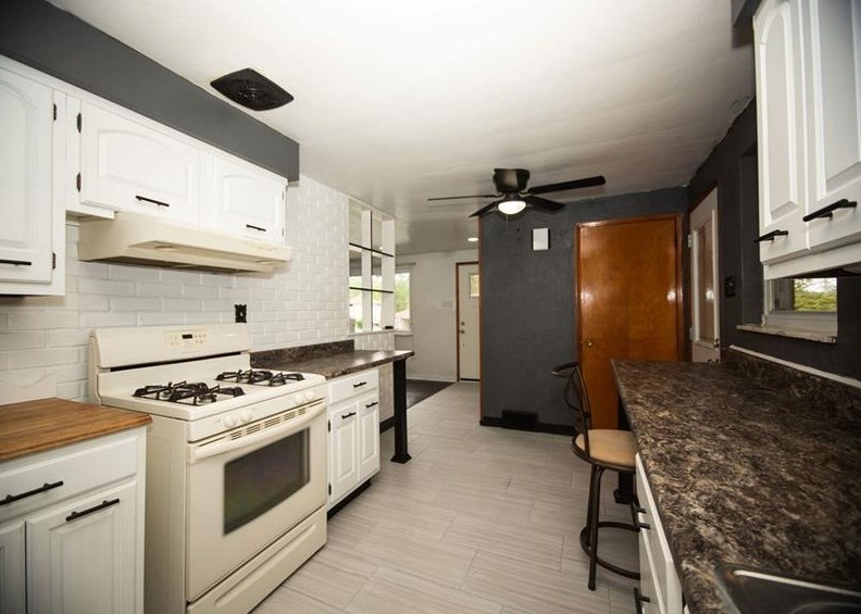 3532 Bevan Rd, North Versailles PA  15137-2306 exterior