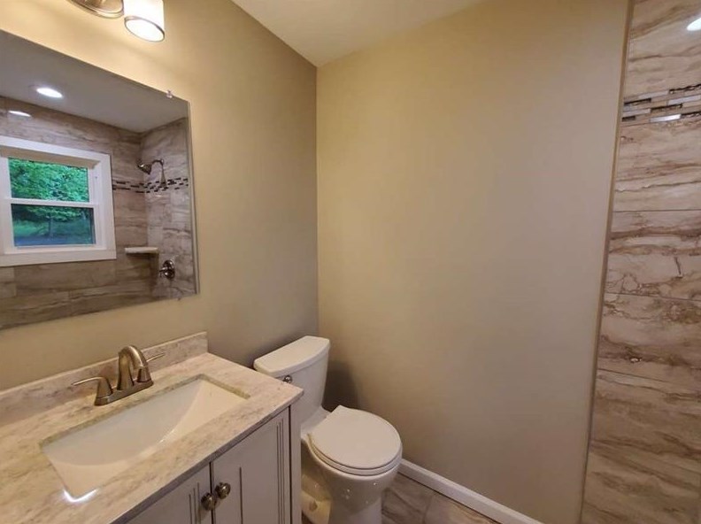224 Blackwood Dr, Greensburg PA  15601-5920 exterior