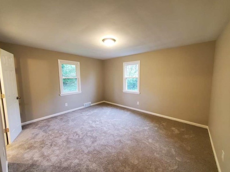 224 Blackwood Dr, Greensburg PA  15601-5920 exterior
