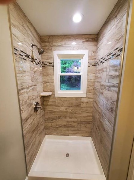 224 Blackwood Dr, Greensburg PA  15601-5920 exterior