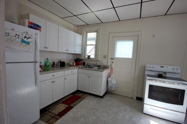 313 3rd St, North Huntingdon PA  15642-3556 exterior