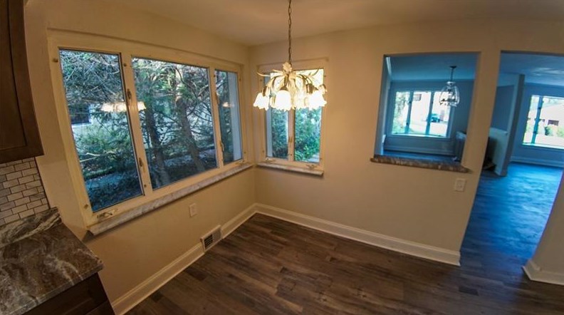 2632 Strathmore Ln, Bethel Park PA  15102-1736 exterior