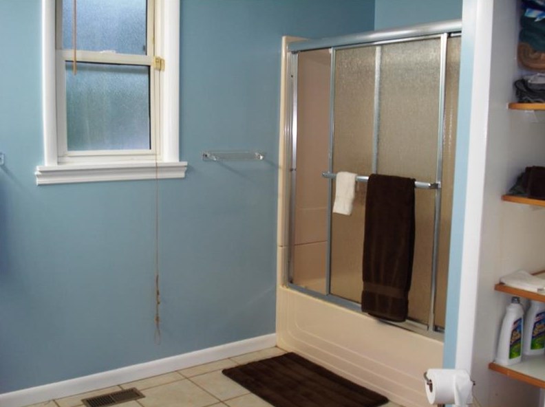 921 Mclaughlin Run Rd, Bridgeville PA  15017-2528 exterior