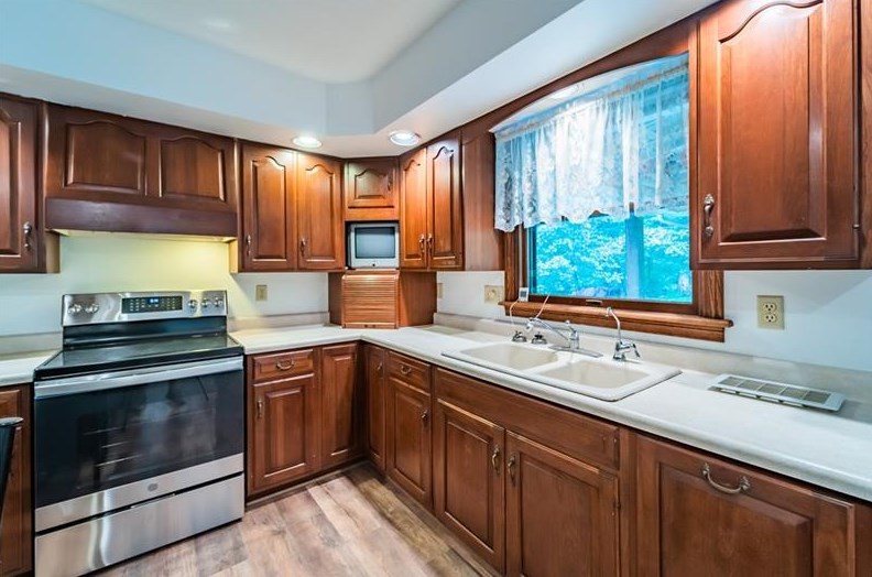 483 Pony Farm Rd, Kittanning PA  16201-4640 exterior