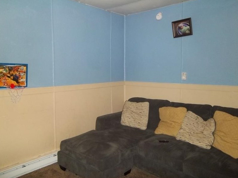 519 Highland Ave, Kittanning PA  16201-1130 exterior