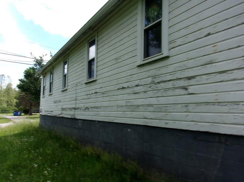 108 Cherry St, Blairsville PA  15717-4358 exterior