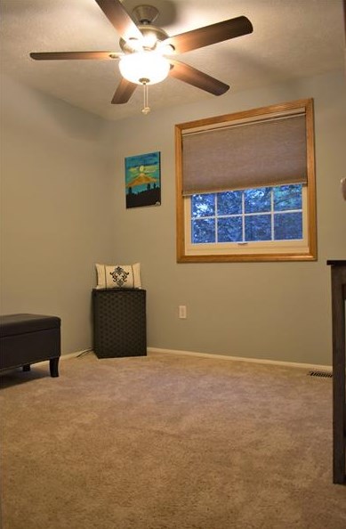 1021 Balsam Dr, Washington PA  15301-9575 exterior