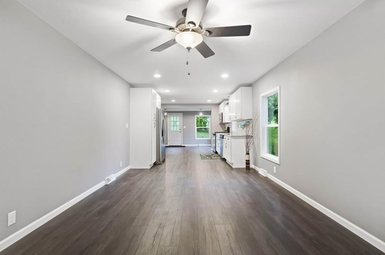 260 Margaret Ave, Evans City PA  16033-8703 exterior