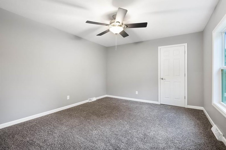 260 Margaret Ave, Evans City PA  16033-8703 exterior