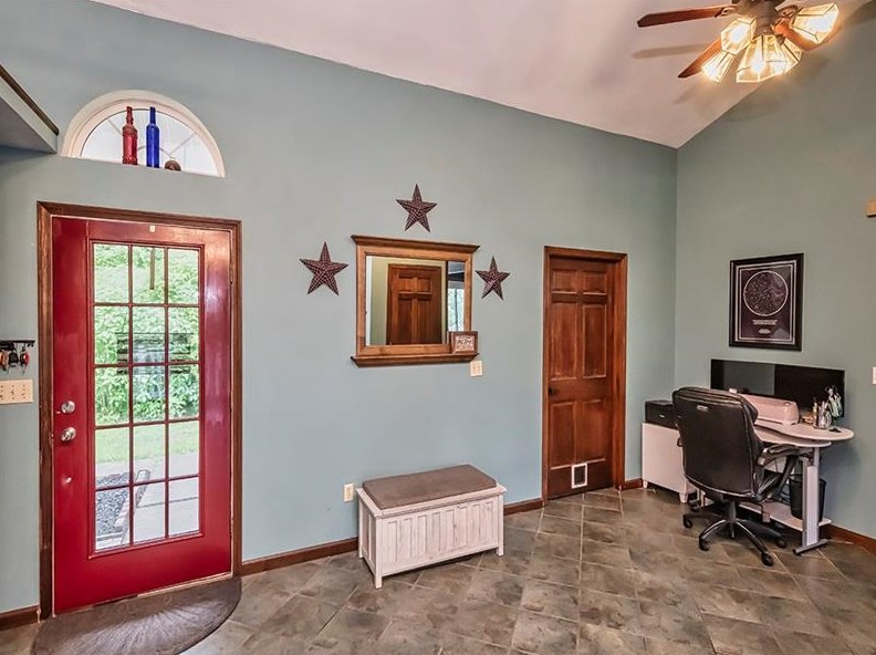 961 Hatcher Ln, Saltsburg, PA 15681