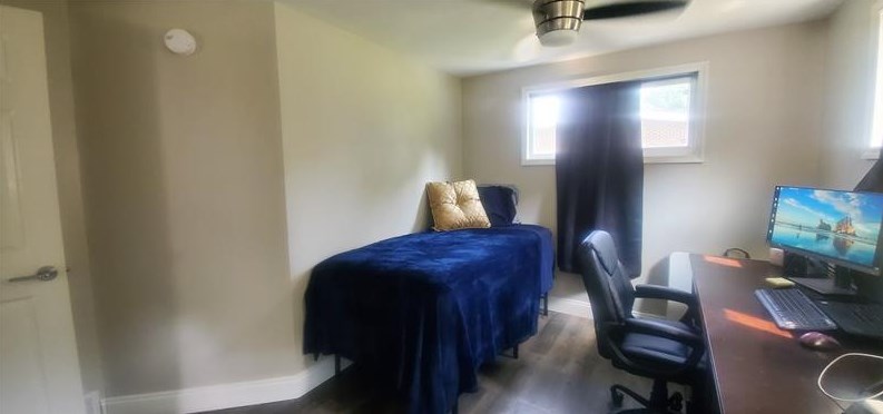 854 Monaca Rd, Monaca PA  15061-2831 exterior