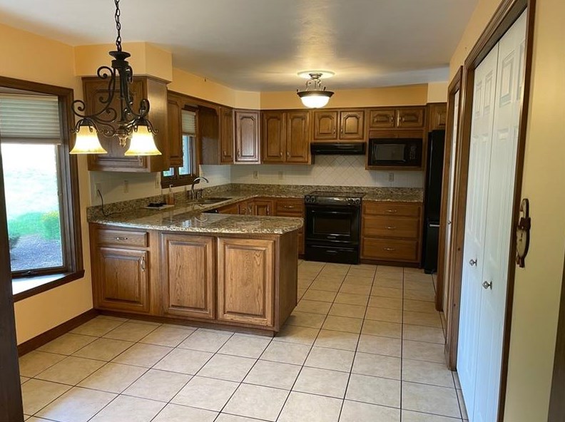 11 Meadowridge Rd, Harrison City PA  15636-1307 exterior