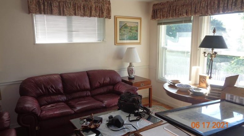 175 Woodridge Dr, Collier Township PA  15106-1311 exterior