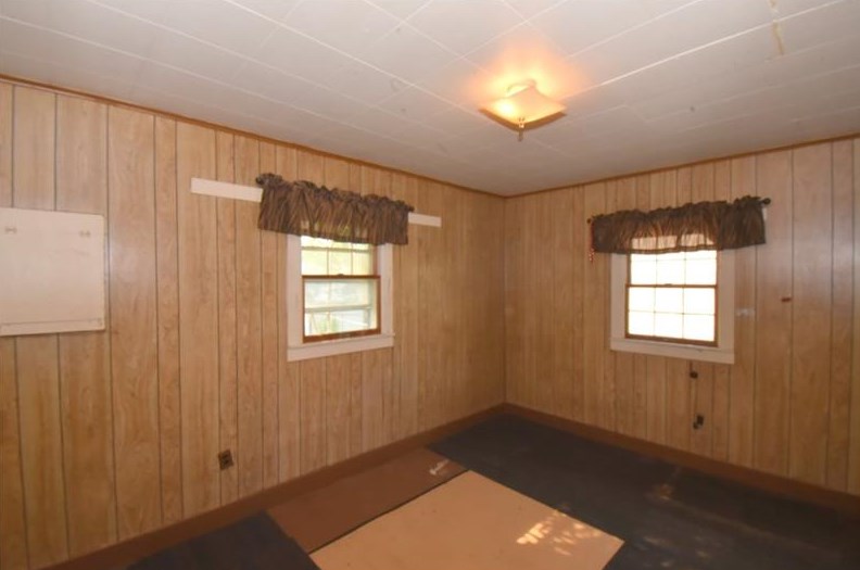 933 Sycamore St, Washington PA  15301-1851 exterior