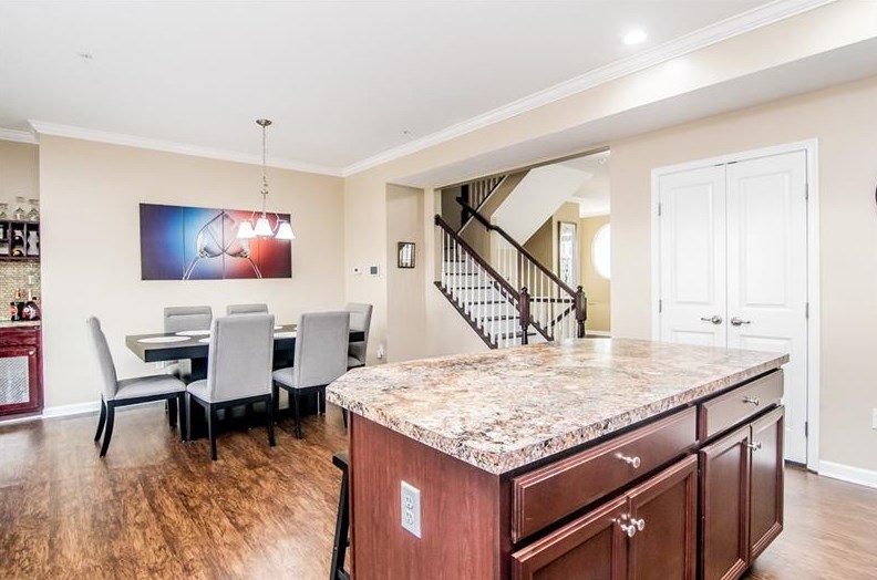 504 Pointe View Dr, Seven Fields PA  16046-8906 exterior