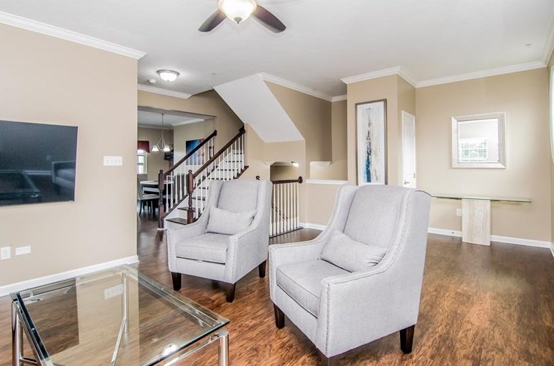 504 Pointe View Dr, Seven Fields PA  16046-8906 exterior